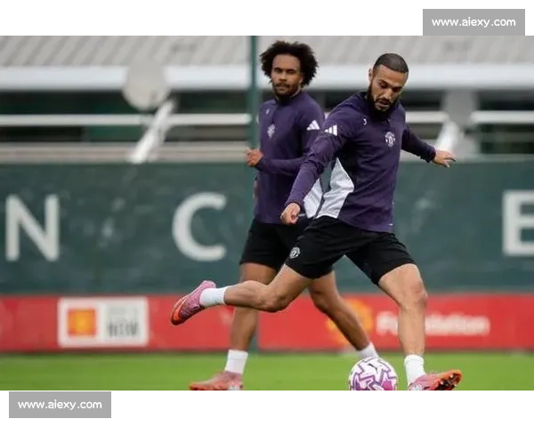 曼晚：塞维利亚盯上齐尔克泽 西甲成其重生之地？